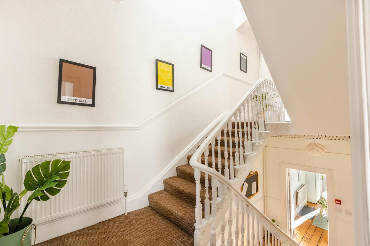 5-Bed House With Distant Sea Views In Plymouth Villa Exterior foto